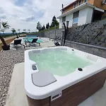 Three Stars Luxury House Art-pe With Pool And Pool *