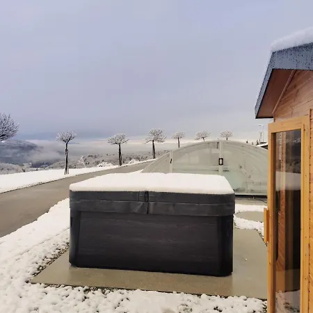 Three Stars Luxury House Art-pe With Pool And Pool *