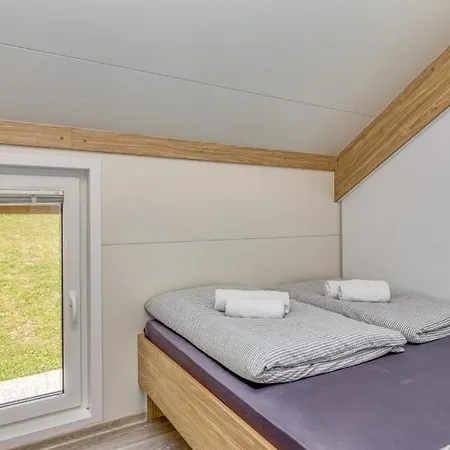 Three Stars Luxury House Art-pe With Pool And Pool Дом отдыха *