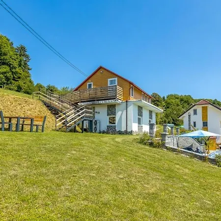 Three Stars Luxury House Art-pe With Pool And Pool Počitniška hiša