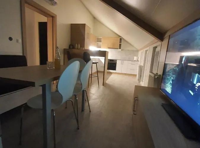 Three Stars Luxury House Art-pe With Pool And Pool * Trebnje