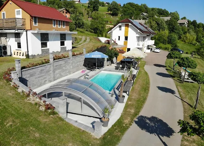 Tatil Evi Three Stars Luxury House Art-pe With Pool And Pool